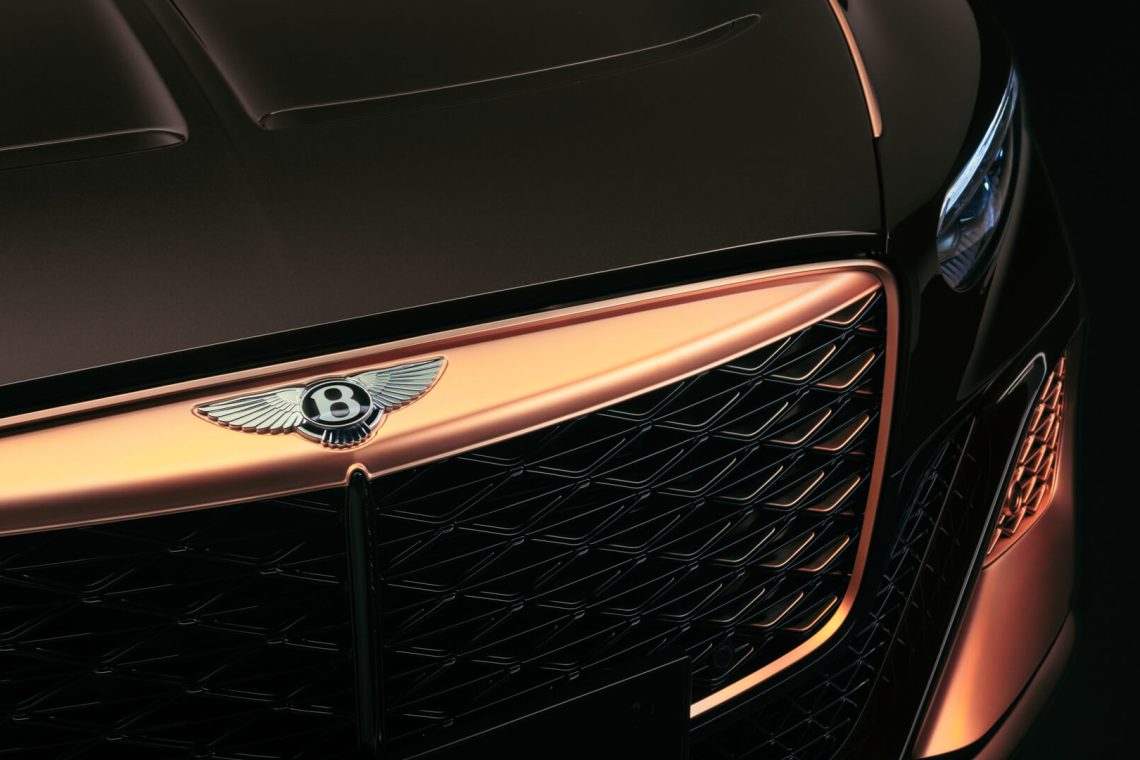 Le chef-d'œuvre de l'obsidienne: Bentley's Black Rose Batur