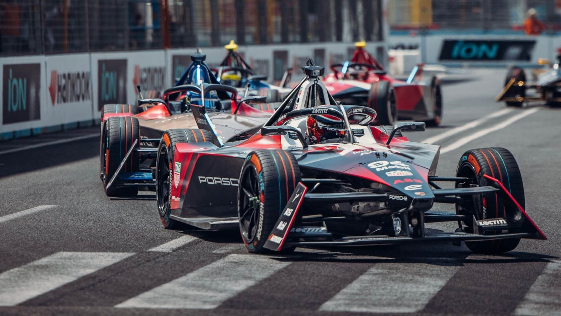 PIF s'associe à la Formule E pour lancer l'initiative Global STEM