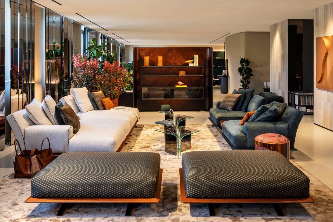 Bentley Home dévoile la collection de meubles de luxe étendus