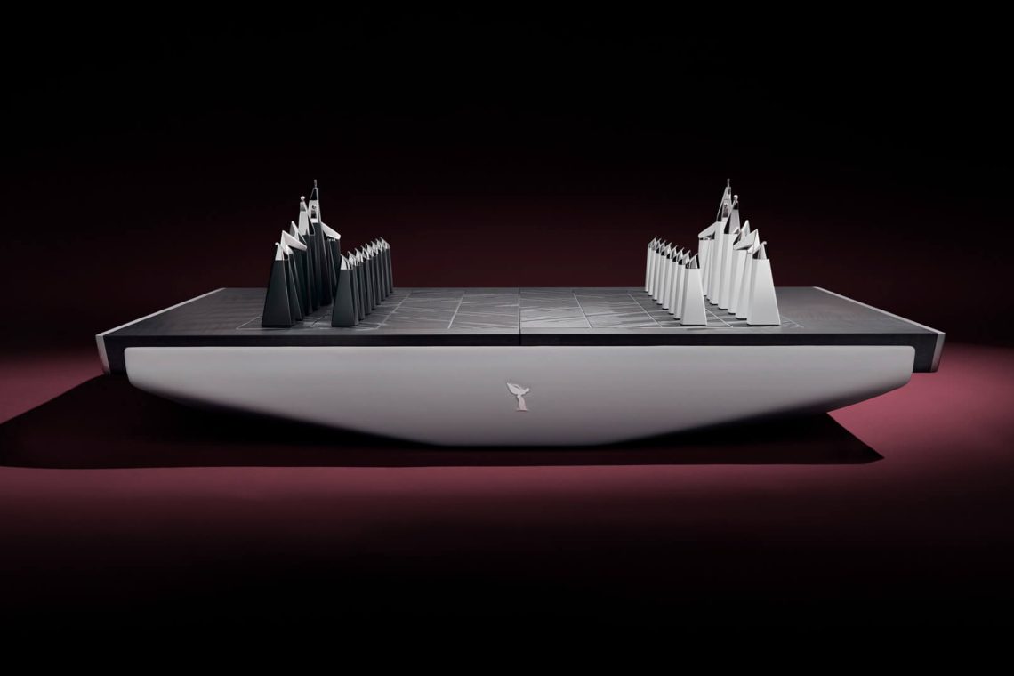 Rolls-Royce élève le jeu stratégique