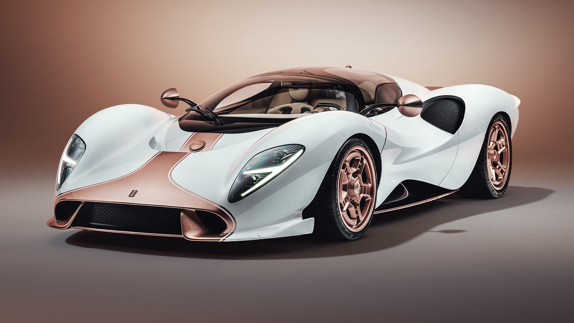 Le De Tomaso P72 revient triomphalement à la pureté automobile