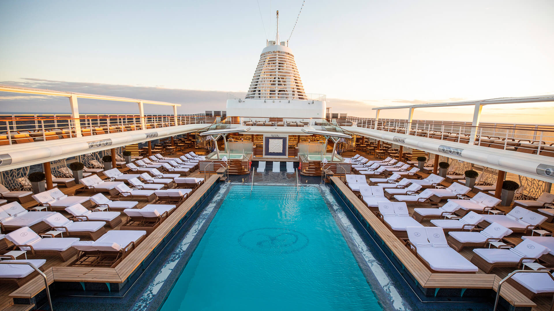 Régent Seven Seven '2028 Luxury World Cruise