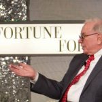 UBS lowers Berkshire Hathaway target to $887,099