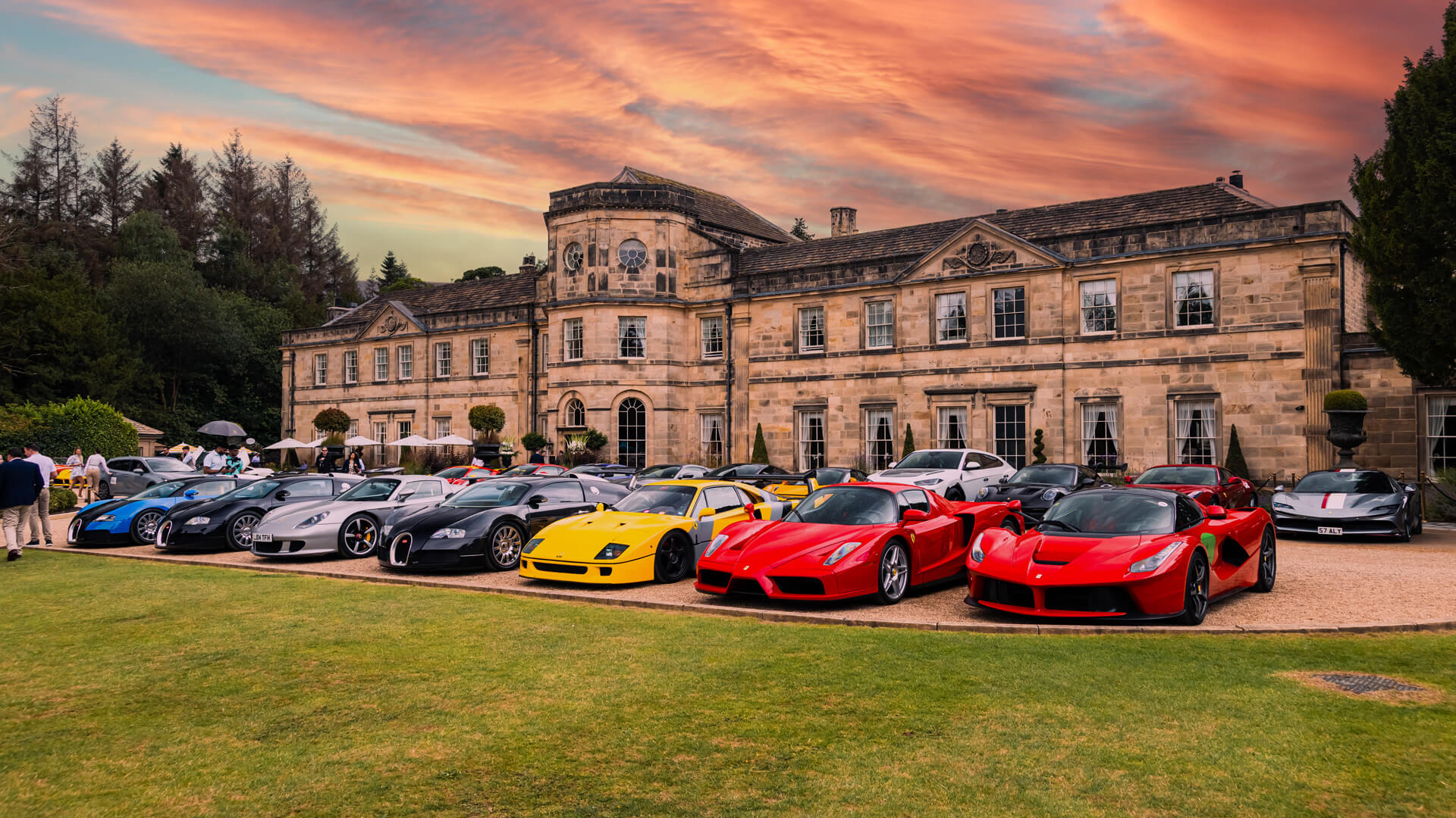 100 millions de livres sterling d'art automobile descend sur Grantley Hall