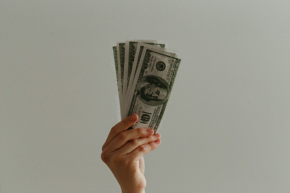 Five Essential Facts Investors Need Before Markets Open