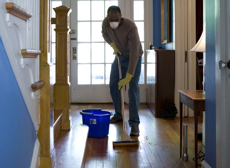 Retailer Targets Home Professionals to Boost Sales