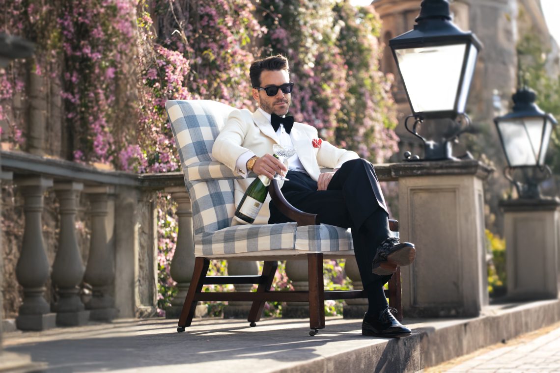 Ajustement pour un roi - Traditions de toilettage TrueFitt & Hill