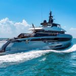 Ocean King définit un nouveau bencht de yacht d'explorateur