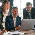 L'avantage humain: déverrouiller le potentiel de l'IA à travers les gens