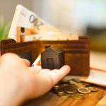 Mortgage Refinance Rates Shift in Tuesday