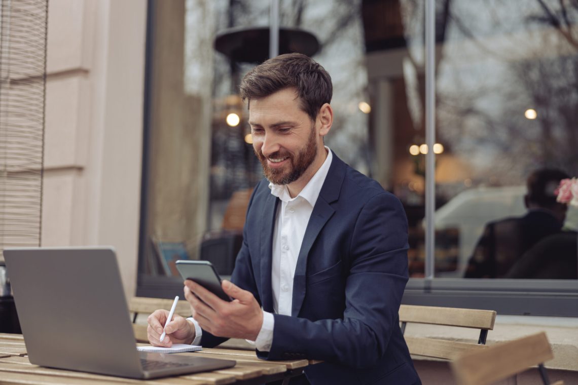 L'industrie voix de redéfinition de l'influence B2B