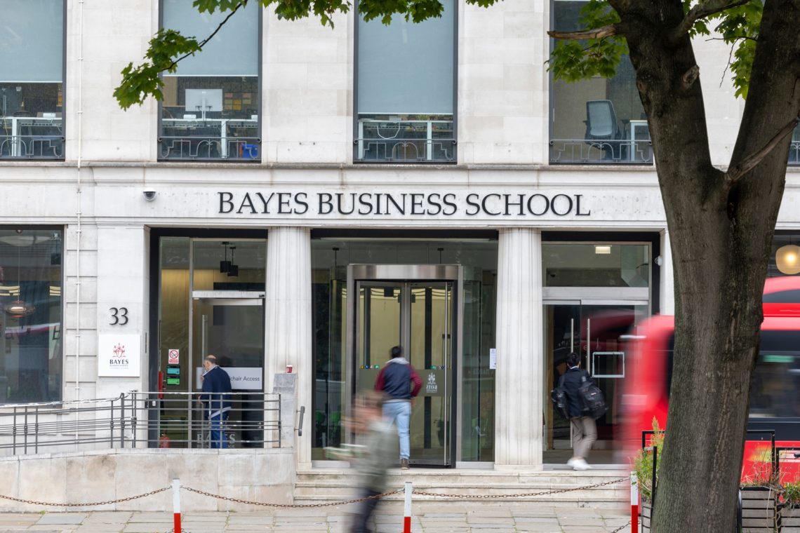 L'Executive MBA de Londres qui a un impact sur les conseils d'administration