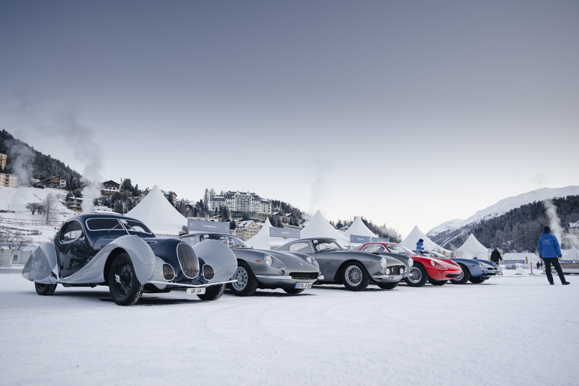 L'ICE St. Moritz ramène les icônes de l'automobile dans les Alpines