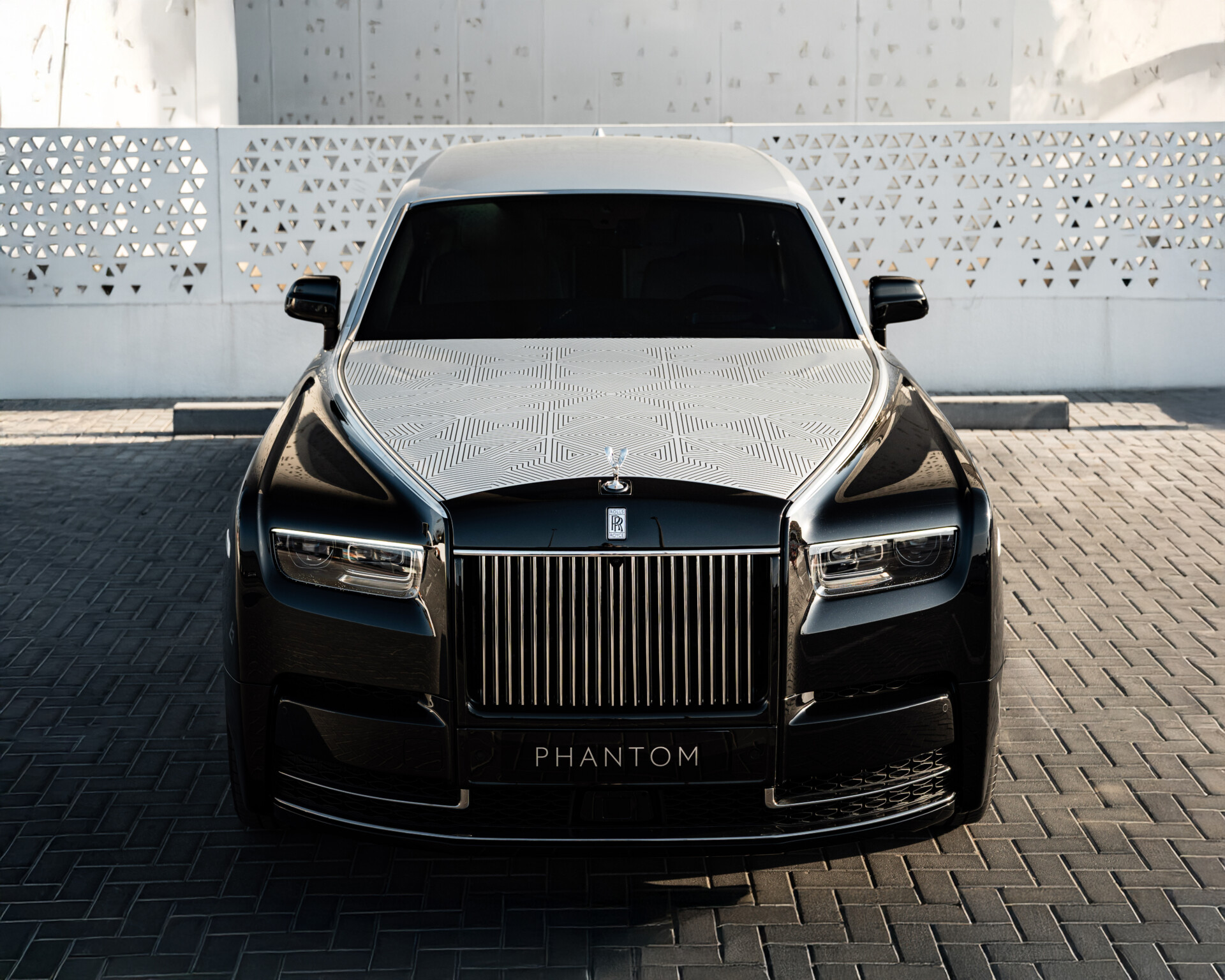 Rolls-Royce One-of-One Phantom Arabesque