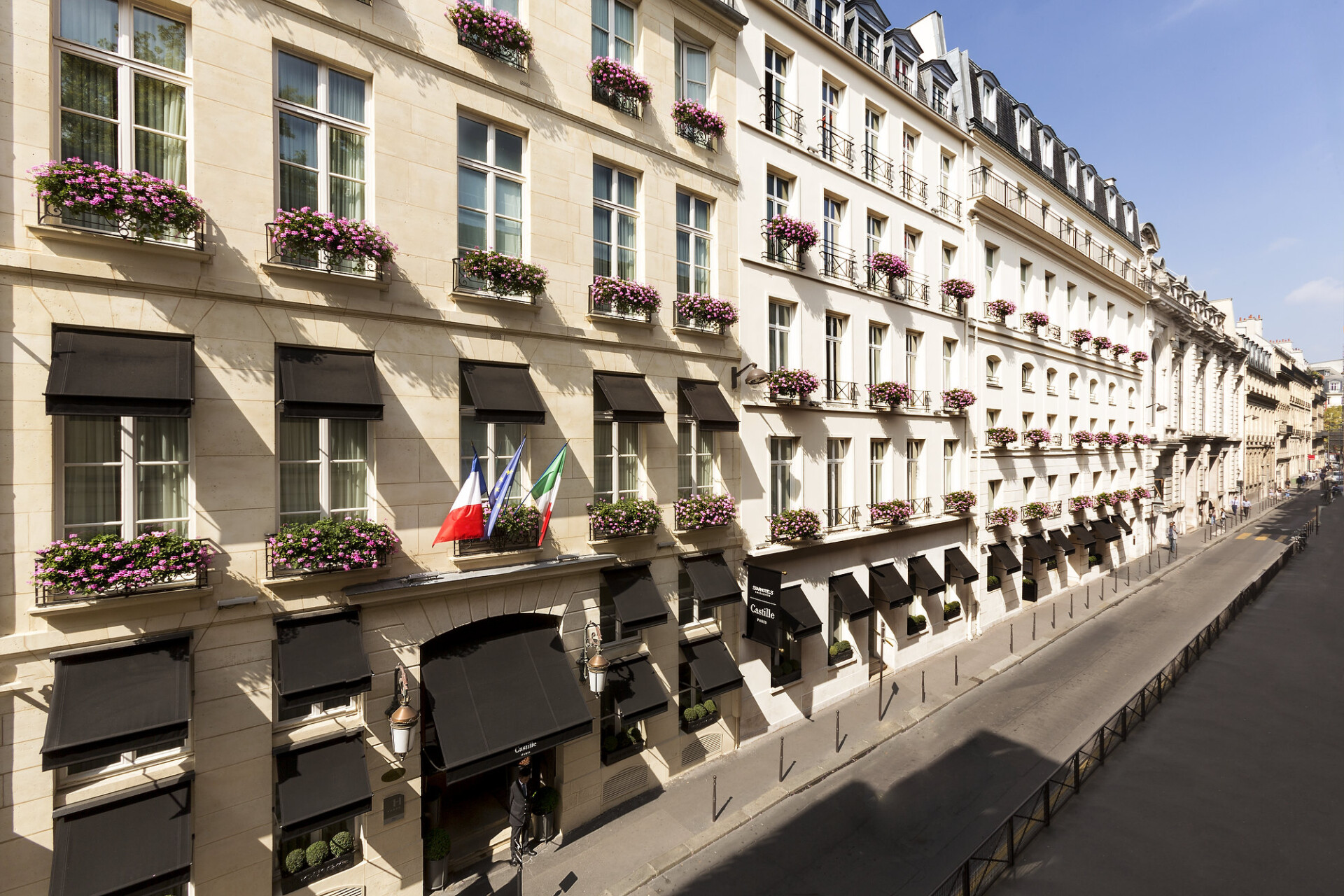Castille Paris : Où la chaleur italienne rencontre l'âme parisienne