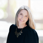 Entretien avec la direction : Rainy Hake Austin